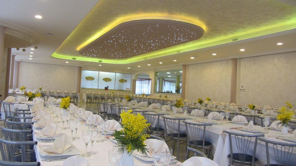 Hotel Ristorante Sbranetta Роццано Екстер'єр фото